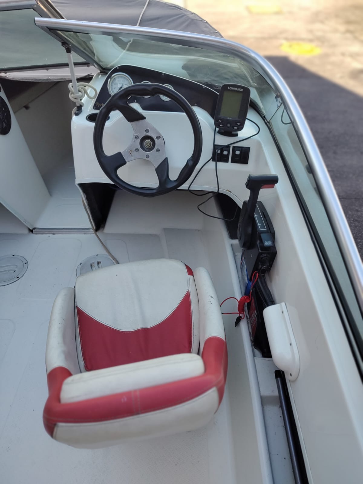 Robinson Mantra 2012 Mercury 115 hp 4 t 